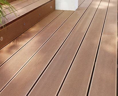 anti-slip-composite-decking-3