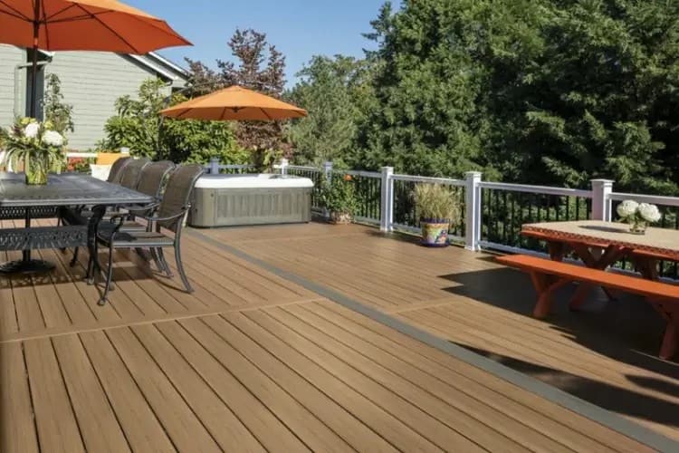 Commercial Composite Decking (2)