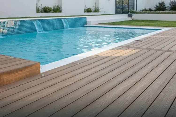 Commercial Grade Composite Decking (1)