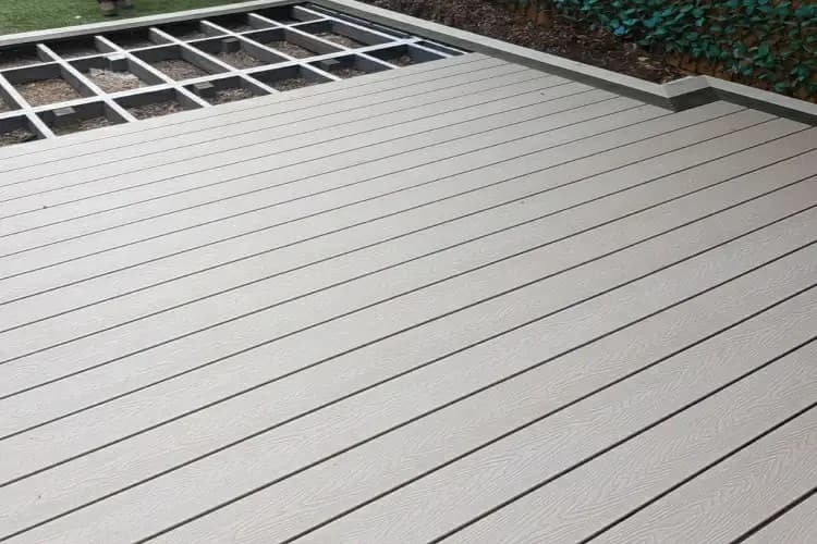 Composite Decking Commercial (3)