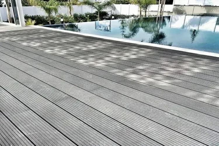 Composite Decking For Outdoor Park (8)